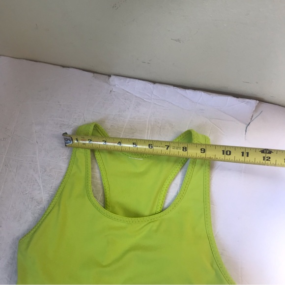Fabletics On-The-Go Neon Green Lime Yellow Medium Impact Sports Bra Back Pocket - Picture 10 of 11
